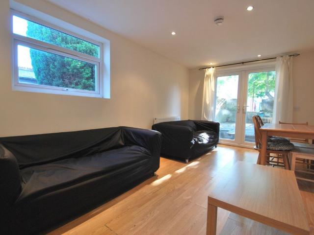 Donald Street, Roath CF24, 6 bed terraced house to rent, £2,880 pcm | PrimeLocation