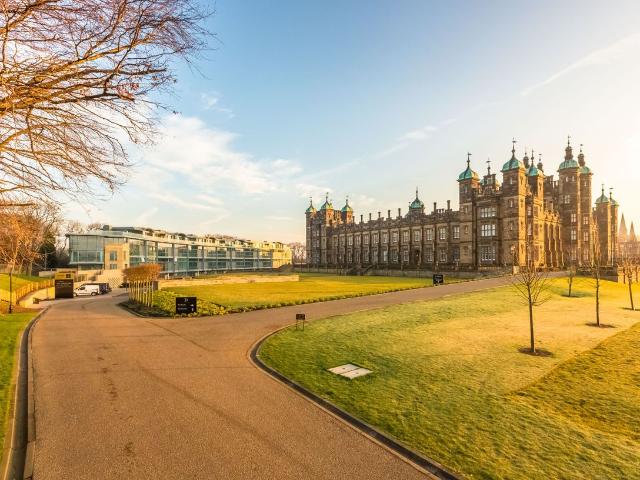 Donaldson Crescent, New Town, Edinburgh EH12, 2 bed flat to rent, £4,950 pcm | PrimeLocation