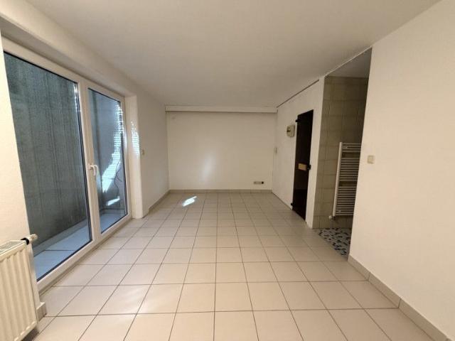 Donau ganz nah Saniertes Reihenhaus mit Sauna, Wintergarten & Terrasse in ruhiger Siedlungslage