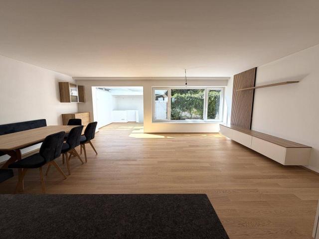 Donau ganz nah Saniertes Reihenhaus mit Sauna, Wintergarten & Terrasse in ruhiger Siedlungslage