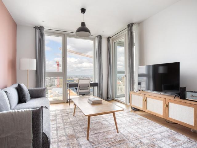 Donaustadt 1br w/ playground & gym, nr school