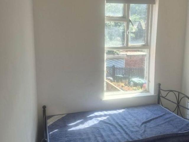 Doncaster DN1, 4 bed terraced house to rent, £995 pcm | PrimeLocation