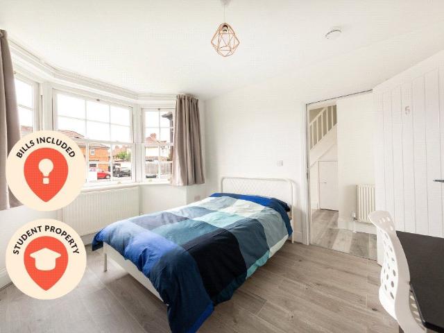 Doncaster Road, Bristol, Somerset BS10, 1 bed property to rent, £650 pcm | PrimeLocation