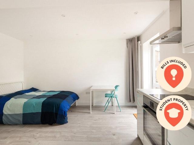 Doncaster Road, Bristol, Somerset BS10, 1 bed property to rent, £750 pcm | PrimeLocation
