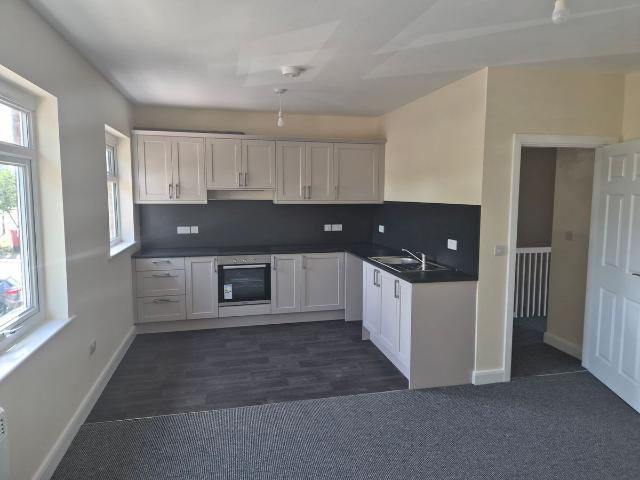 Doncaster Road, Doncaster DN3, 1 bed flat to rent, £625 pcm | PrimeLocation