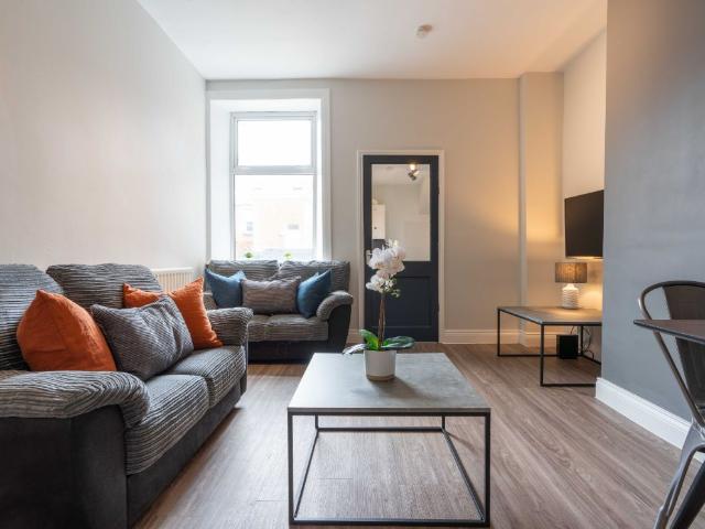 Doncaster Road, Newcastle NE2, 2 bed terraced house to rent, £719 pppm | PrimeLocation