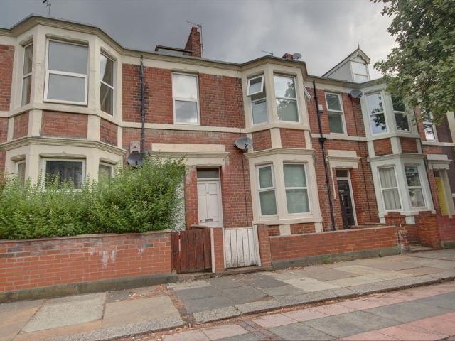 Doncaster Road, Newcastle Upon Tyne NE2, 6 bed flat to rent, £3,250 pcm | PrimeLocation