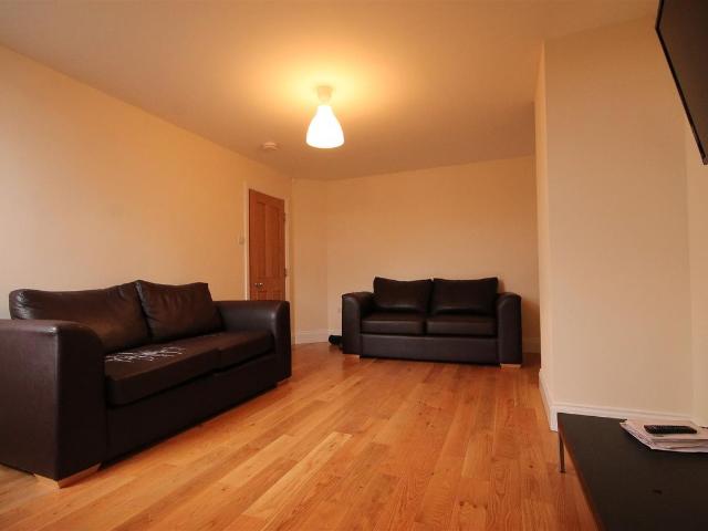Doncaster Road, Sandyford NE2, 6 bed shared accommodation to rent, £3,390 pcm | PrimeLocation