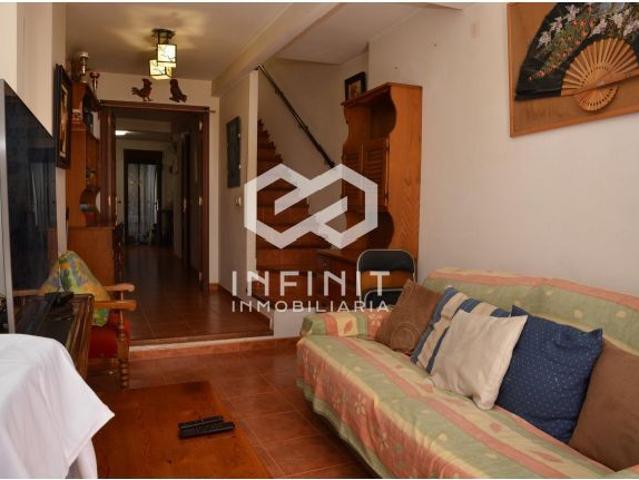 Donde empieza la calma: tu casa en plena Alcarria. Reforma integral, patio y encanto rural… ¡va a
