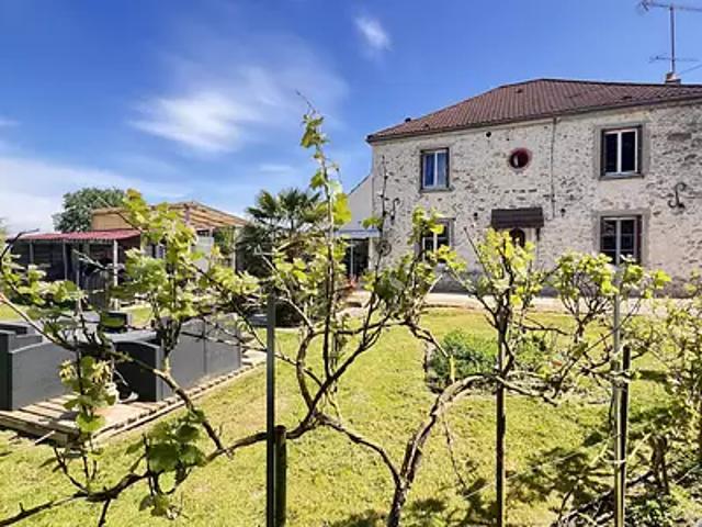 Donnemarie Dontilly 77520 Achat / Vente maison 8 pièces t8 jardin