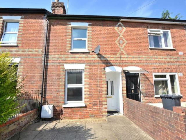 Donnington Gardens, Reading 6 bed terraced house to rent £3,450 pcm £796 pw