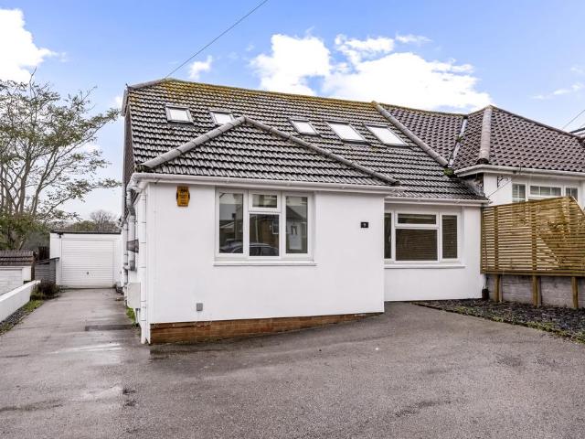 Donnington Road, Brighton BN2 4 bed semi detached house to rent £2,500 pcm £577 pw