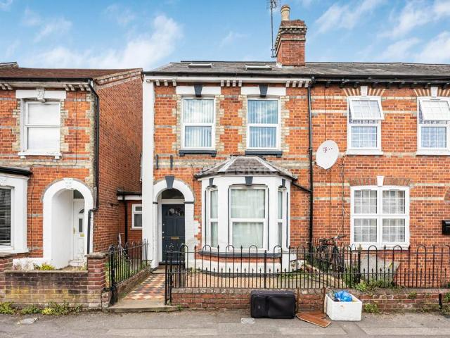 Donnington Road, Reading 6 bed terraced house to rent £4,170 pcm £962 pw