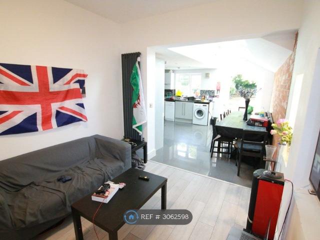 Donnington Road, Reading RG1, 6 bed detached house to rent, £4,650 pcm | PrimeLocation