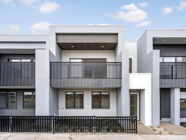 Donnybrook, 25 Pitton Walk