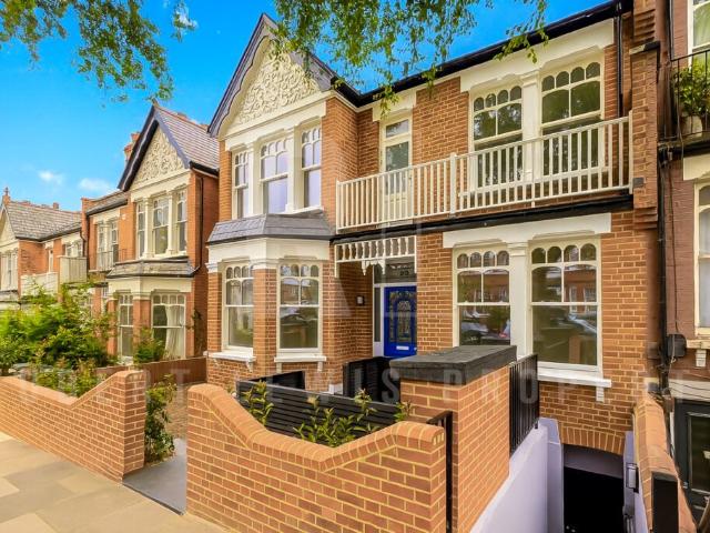 Donovan Avenue, London N10, 1 bed flat to rent, £1,900 pcm | PrimeLocation