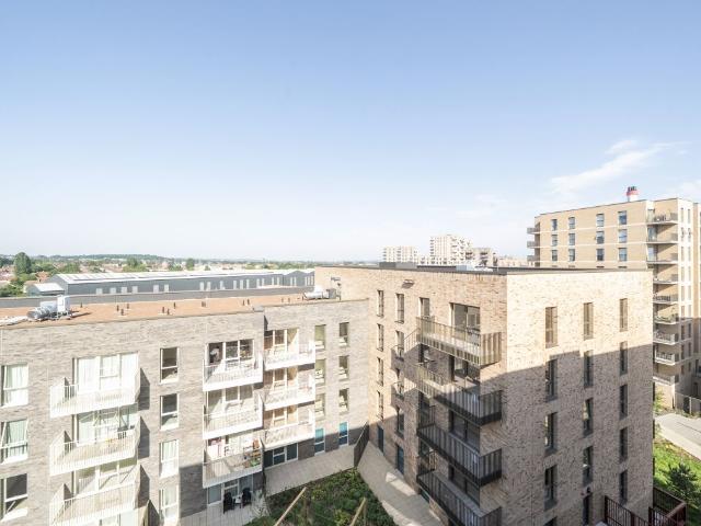 Donovan Way, Harrow HA1, 1 bed flat to rent, £1,600 pcm | PrimeLocation