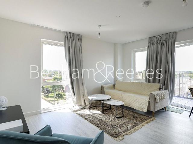 Donovan Way, Harrow HA1, 2 bed flat to rent, £2,300 pcm | PrimeLocation