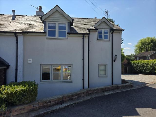 Dobb Brow Road, Westhoughton, Bolton BL5, 2 bed end terrace house to rent, £1,500 pcm | PrimeLocation