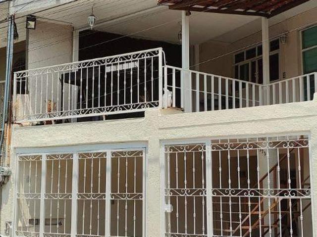 ¡Doble flujo de efectivo! CASA EN VENTA con 2 departamentos independientes en ubicación privilegiada