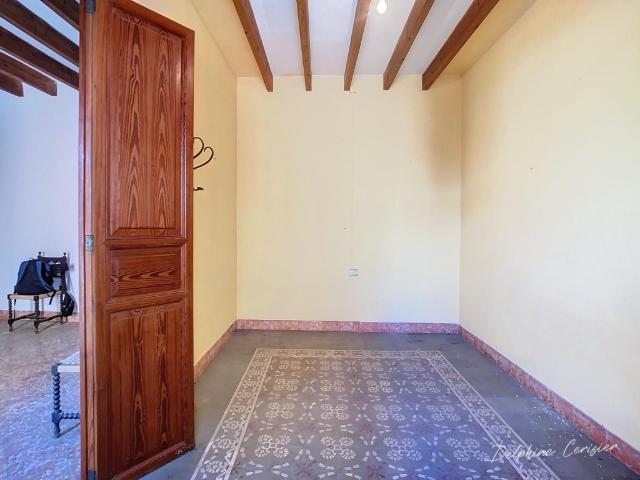 Doble piso en el centro de Alquería para reformar totalmente