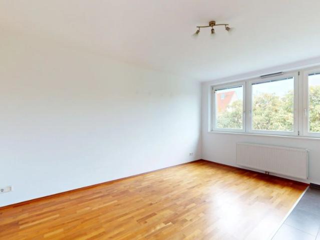 DÖBLING | Helle 1 1/2 Zimmer DG Wohnung | Grünlage | ZELLMANN IMMOBILIEN