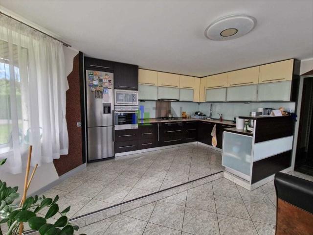 Dobrzykowice, 244,20 m2