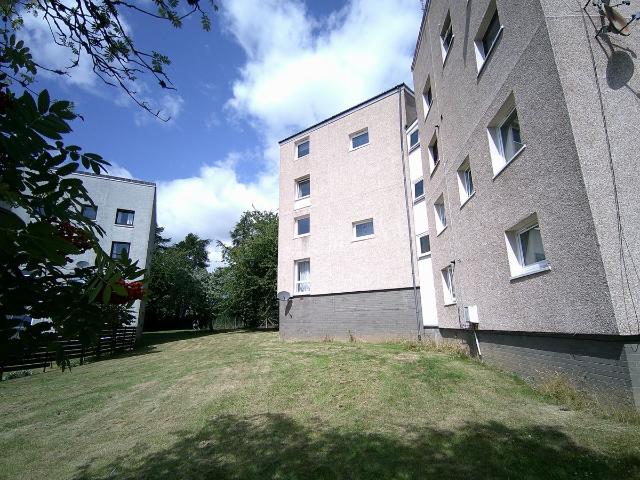 Dochart Terrace, Dundee DD2, 2 bed maisonette to rent, £700 pcm | PrimeLocation