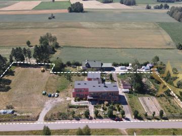 Dochody i infrastruktura: Dom opieki Zacisze 962 m²