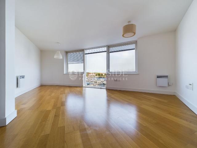 Dock Head Road, The Quays, Chatham Maritime ME4, 2 bed flat to rent, £1,400 pcm | PrimeLocation