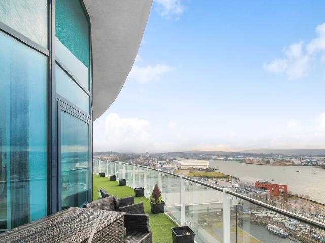 Dock Head Road, Chatham ME4, 3 bed flat to rent, £2,300 pcm | PrimeLocation
