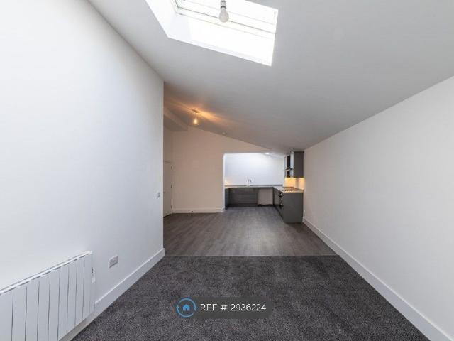 Dock St, Fleetwood FY7, 1 bed flat to rent, £725 pcm | PrimeLocation