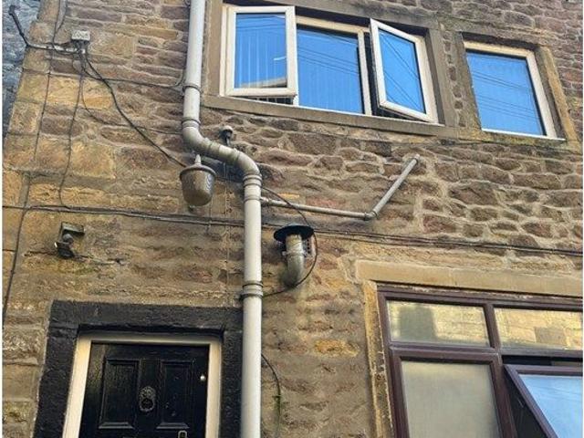 Dockray St, Colne BB8, Studio to rent, £750 pcm | PrimeLocation