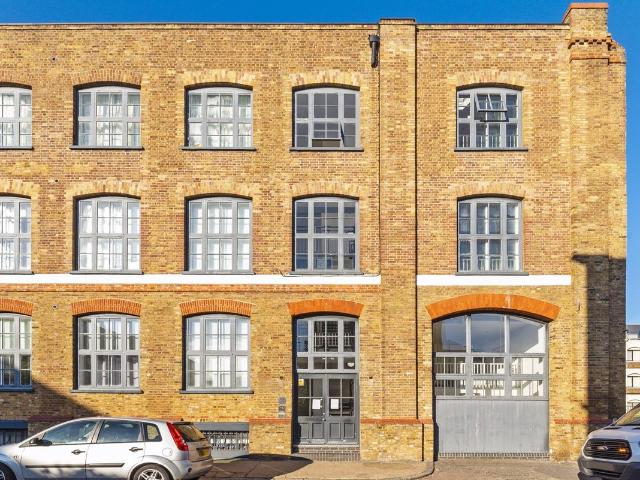 Dod Street, Lime House, London E14, 1 bed flat to rent, £1,907 pcm | PrimeLocation
