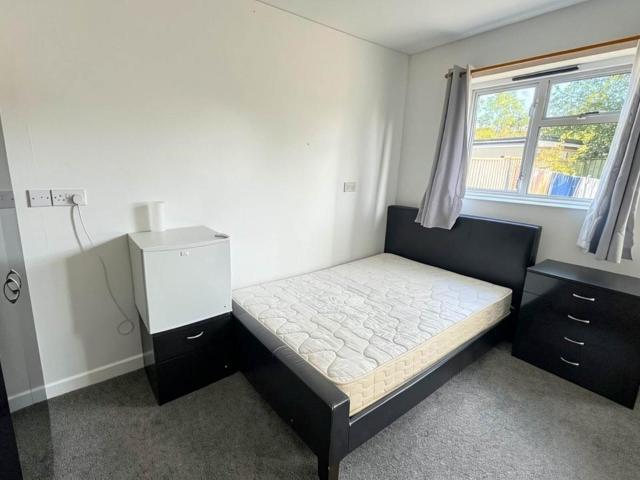 Dodgson Road, Oxford 1 bed in a house share to rent £995 pcm £230 pw
