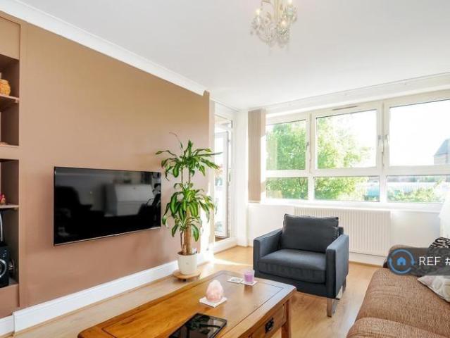 Dodson Street, London, SE1 3 bed flat to rent £3,497 pcm £807 pw