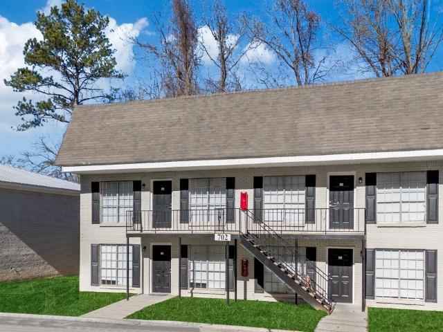 Dogwood Lane Apartments 2 Bedroom Apartment for Rent at 715 Dogwood Ln, Tuscaloosa, AL 35405