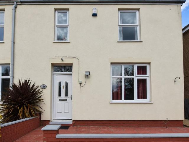 Dogsthorpe Road, Dogsthorpe, Peterborough PE1, 3 bed semi detached house to rent, £1,300 pcm | PrimeLocation