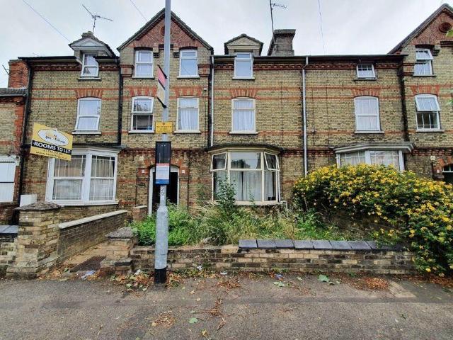 Dogsthorpe Road, Peterborough PE1, Studio to rent, £675 pcm | PrimeLocation