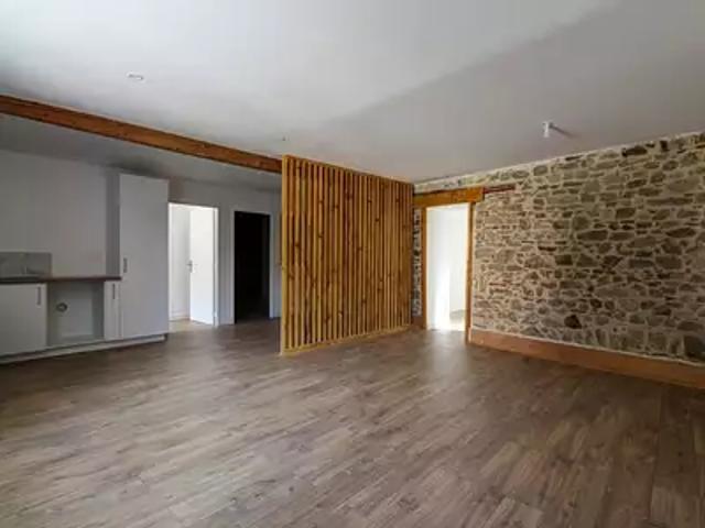 Doizieux 42740 Location appartement