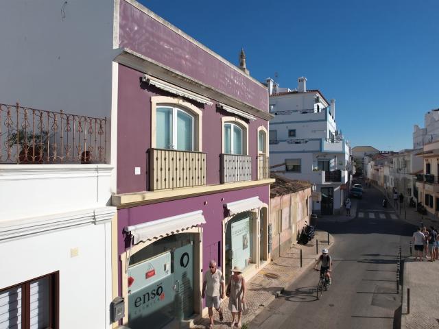 Dois Apartamentos No Centro Histórico De Alvor | 156,36 M². 156m² Alvor
