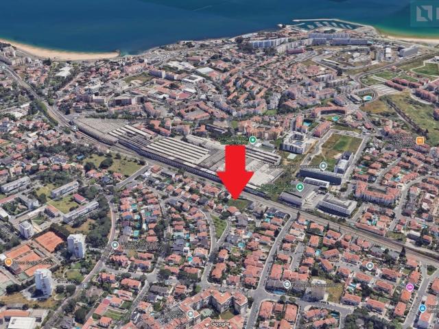 Dois lotes Urbanos para construção na Urbanização Nova Oeiras