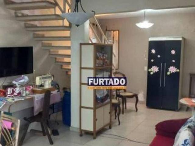 Dois sobrados em terreno de 332m² à venda Vila Guaraciaba Santo André/SP