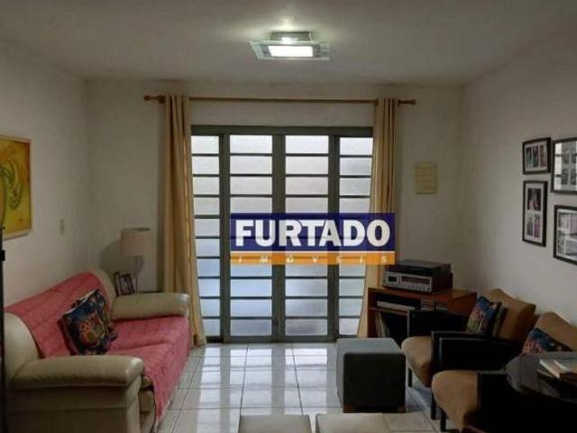 Dois sobrados em terreno de 332m² à venda Vila Guaraciaba Santo André/SP