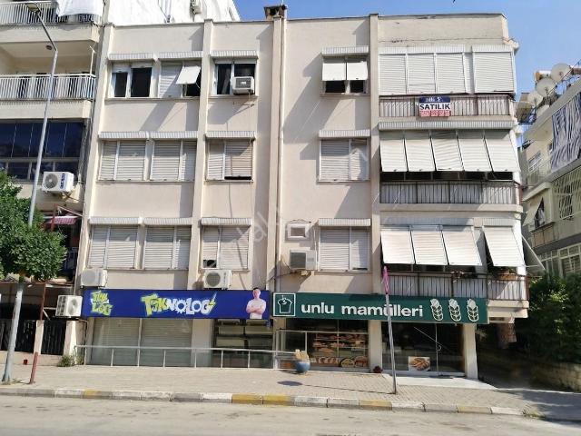 Dokuma Özgürlük Mah. Cadde Üzeri Özdilek Yakını Doğalgazlı 3+1