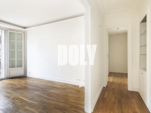 DOLY APPARTEMENT 4 PIÈCES ST MANDÉ