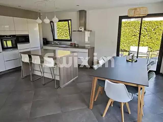 Dole 39100 Achat / Vente maison 5 pièces t5 au dernier étage