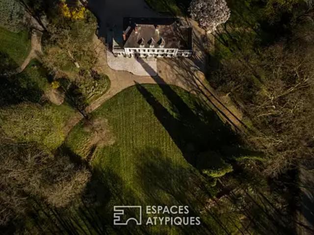 Dole 39100 Achat / Vente maison 14 pièces t14 au dernier étage piscine