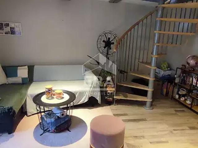 Dole 39100 Achat / Vente appartement 3 pièces t3 au dernier étage