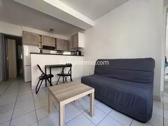 Dole 39100 Location appartement 1 pièce t1